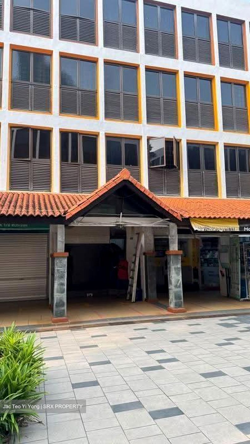 Toa Payoh Central (D12), Shop House #627537821
